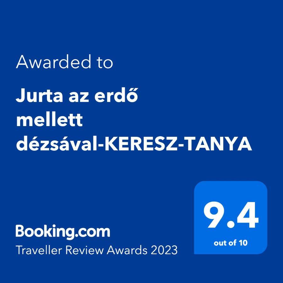 Hotel Jurta az erdő mellett dézsával-KERESZ-TANYA à Pilisszentkereszt Extérieur photo
